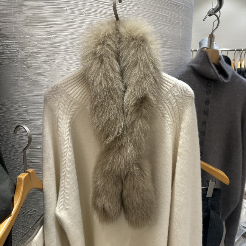 LUCY SALON東大門㊣代購女裝新品職業推薦圍巾披肩狐貍圍巾LUCY SALON圍巾/披肩圖色1