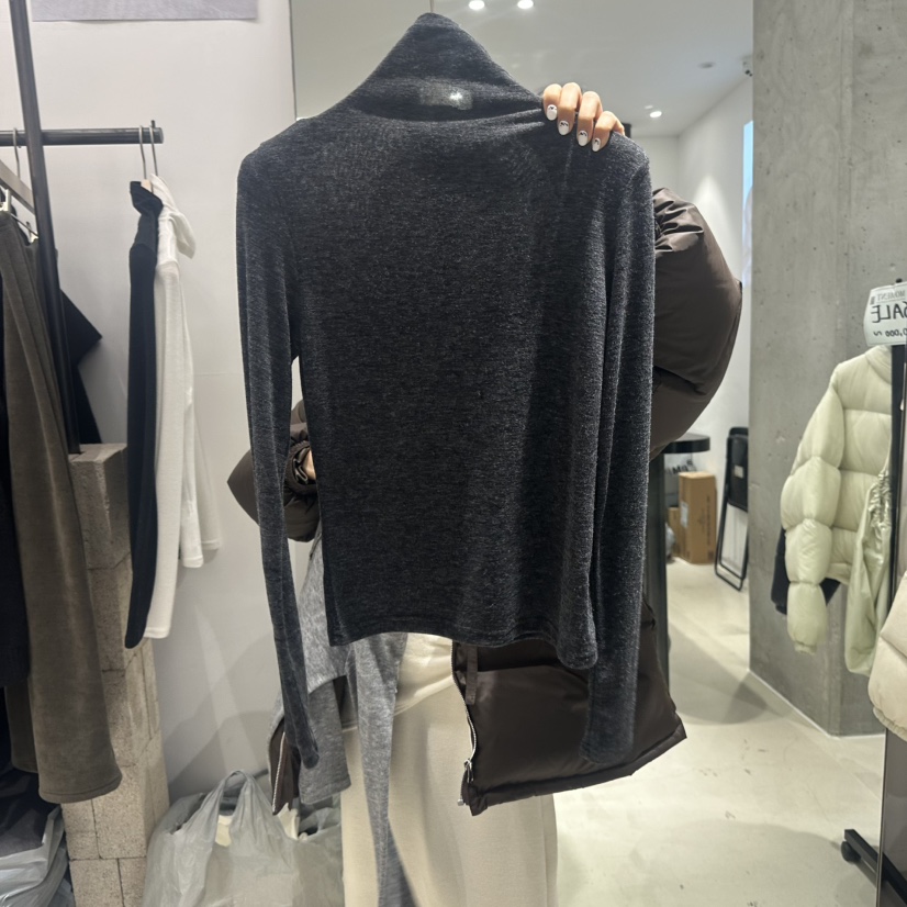 MOMENT東大門㊣代購女裝新品25秋冬休閑人氣熱賣職業長袖T恤MOMENT/RECOVER長袖T恤圖色3墨色