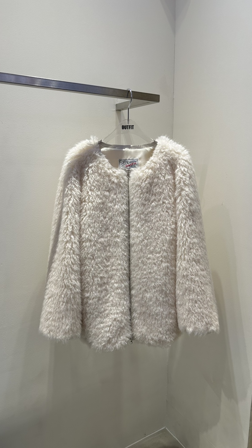 OUTFIT東大門㊣直郵女士新品人氣真品25秋冬熱賣短款大衣皮草OUTFIT短款大衣圖色1