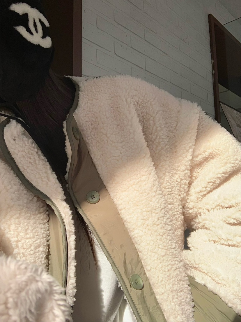 REVE CITE-L韓國代購㊣女裝新品職業推薦時尚T恤口袋抓絨REVE CITE-LT恤