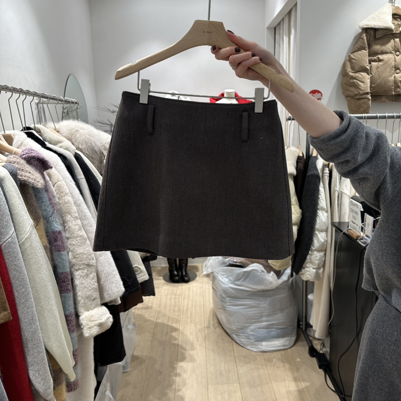DDAY東大門㊣代購女裝新品25秋冬熱賣時尚真品休閑短裙含腰帶DDAY短裙圖色2