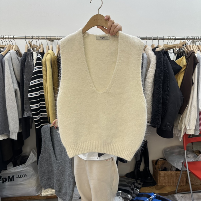 DELIGHT-L韓國直郵㊣女裝新款真品休閑推薦熱賣吊帶背心V領DELIGHT-L吊帶/背心圖色1