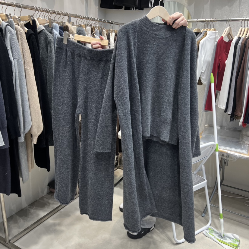 HOT PLACE東大門㊣直郵女裝新款真品推薦25秋冬套裝三件套HOT PLACE_ISSUE/DREAM GIRIS套裝圖色2