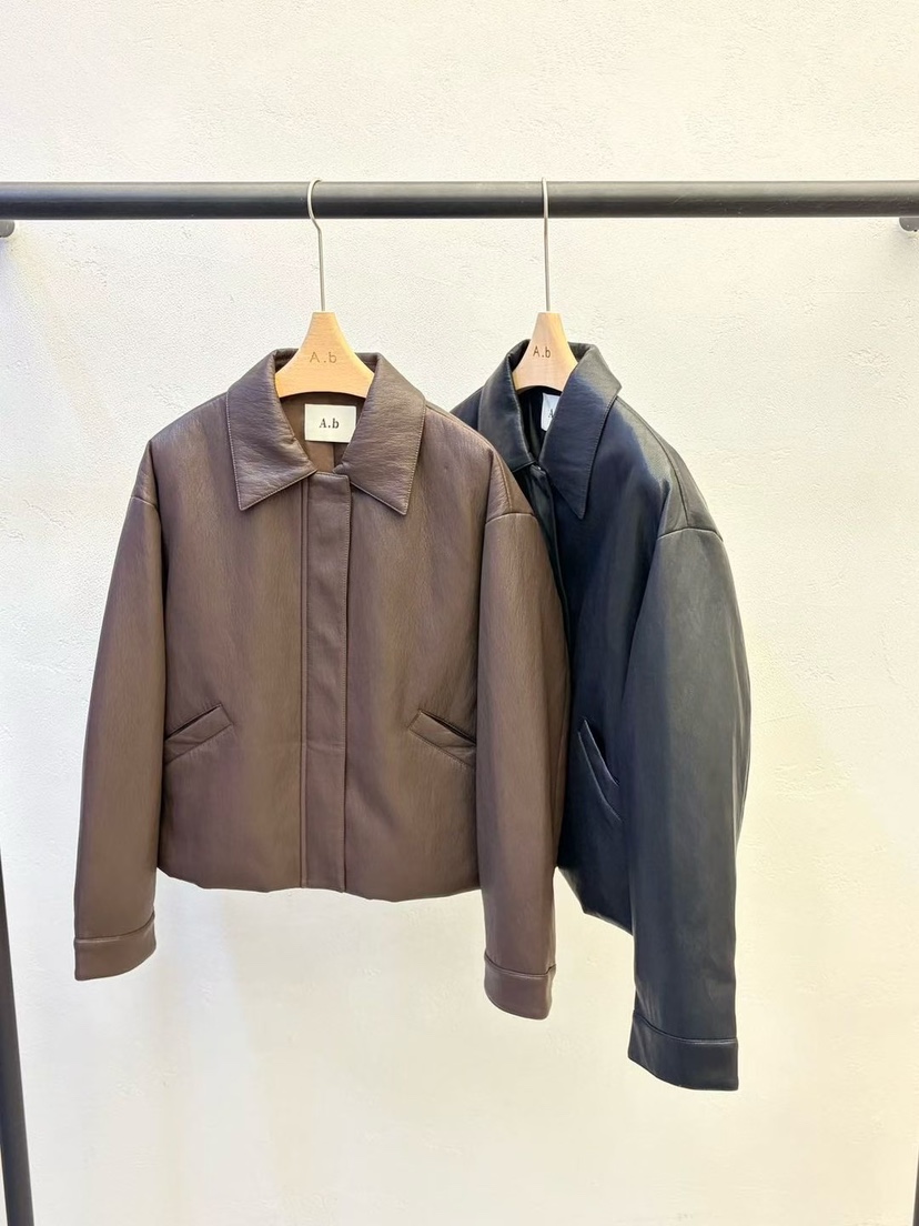 AUTUMN BEIGE-Q東大門㊣實拍女士新款25秋冬真品夾克皮革A.b/AUTUMN BEIGE夾克圖色2左二色