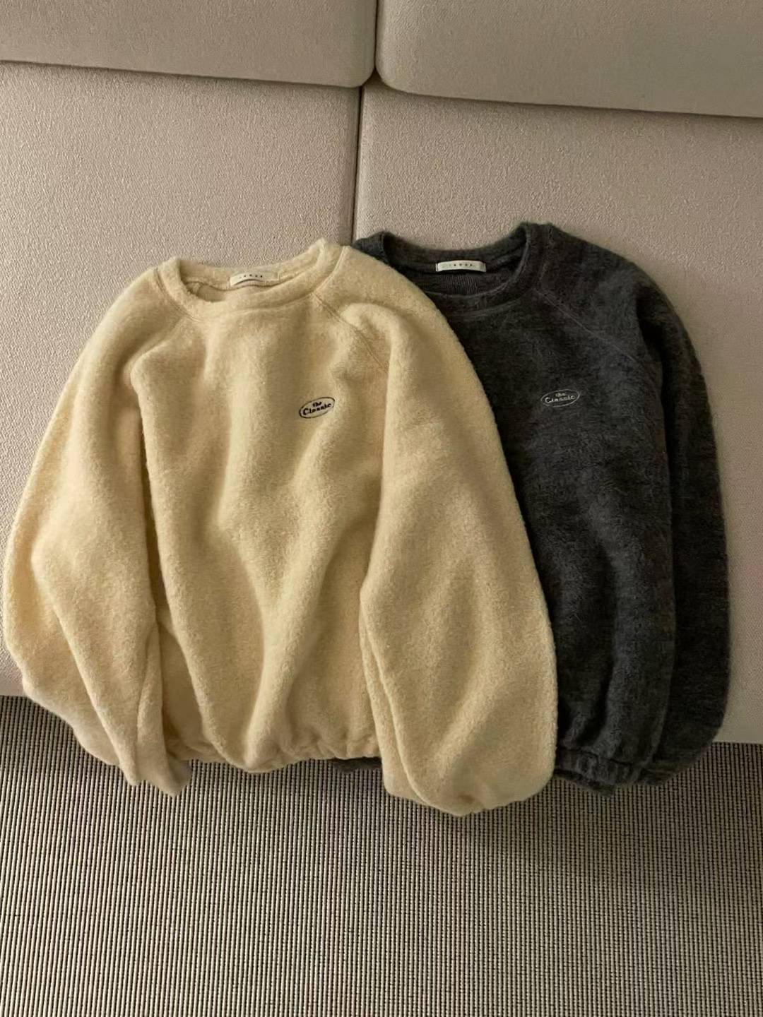 INOUF東大門㊣代購女裝新款25秋冬人氣熱賣休閑職業時尚衛衣INOUF/FLUTTER衛衣圖色2左二色