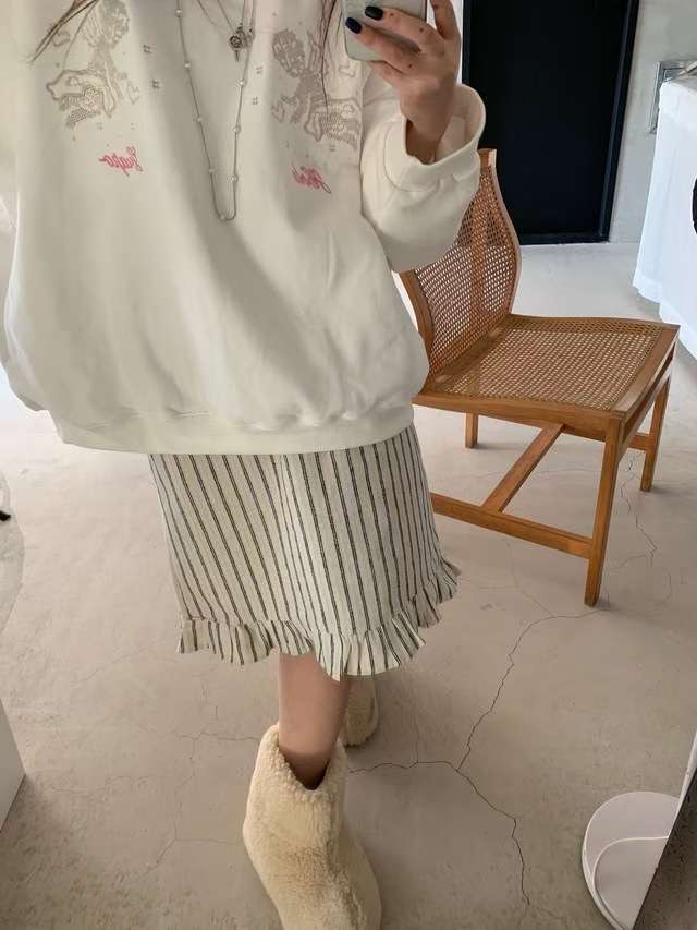 OURSTUDIO東大門㊣直郵女士新款25秋冬時尚半身裙中短裙條紋OURSTUDIO半身裙/中短裙