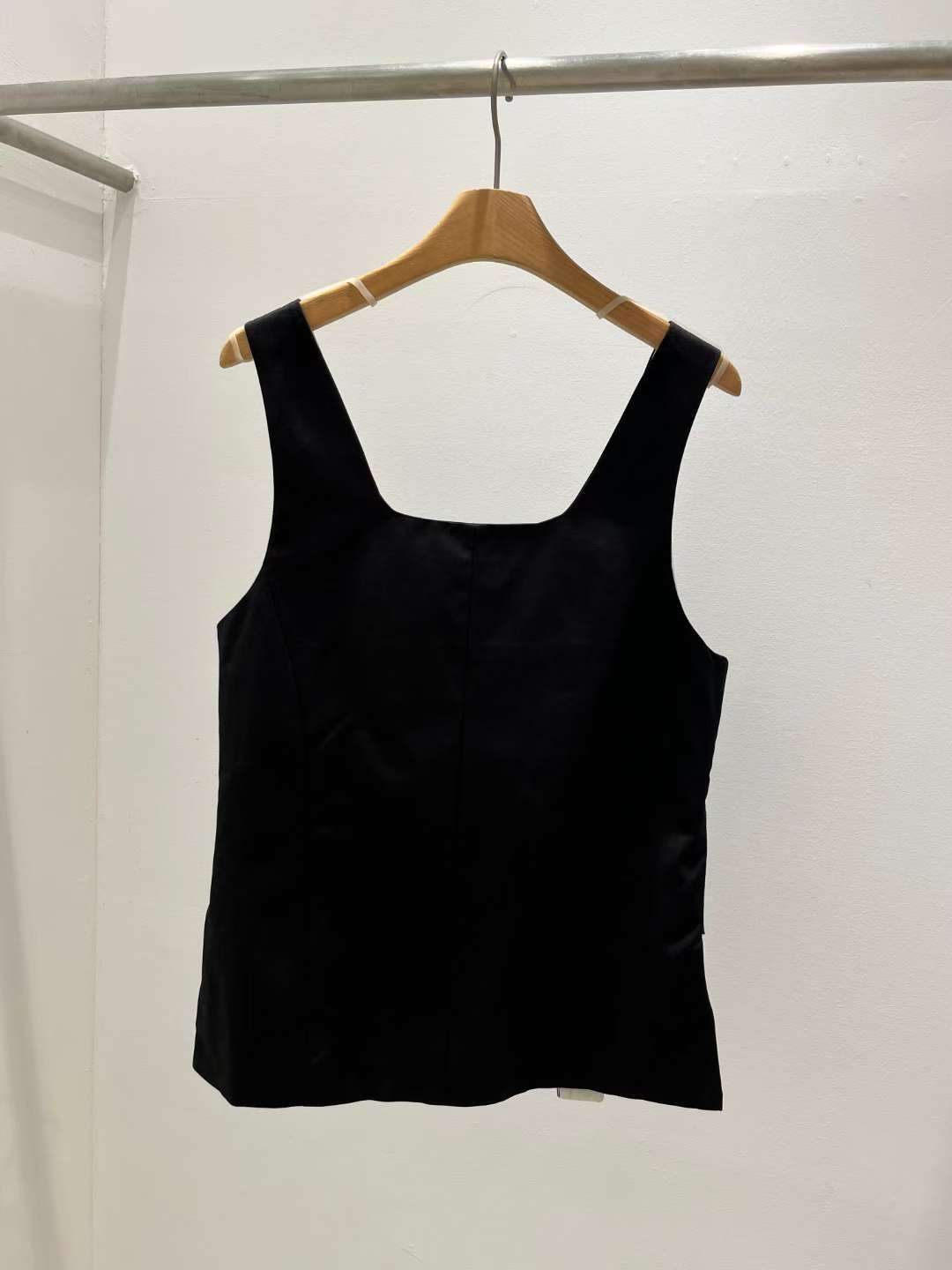 NEW FACE東大門㊣直郵女士新品真品職業推薦25秋冬吊帶背心NEW FACE吊帶/背心