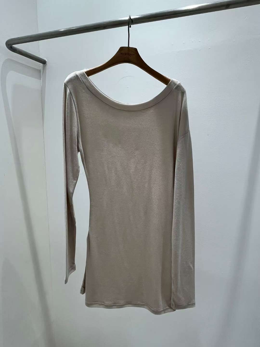 NEW FACE韓國代購㊣女裝新品熱賣休閑人氣25秋冬時尚長袖T恤NEW FACE長袖T恤圖色1