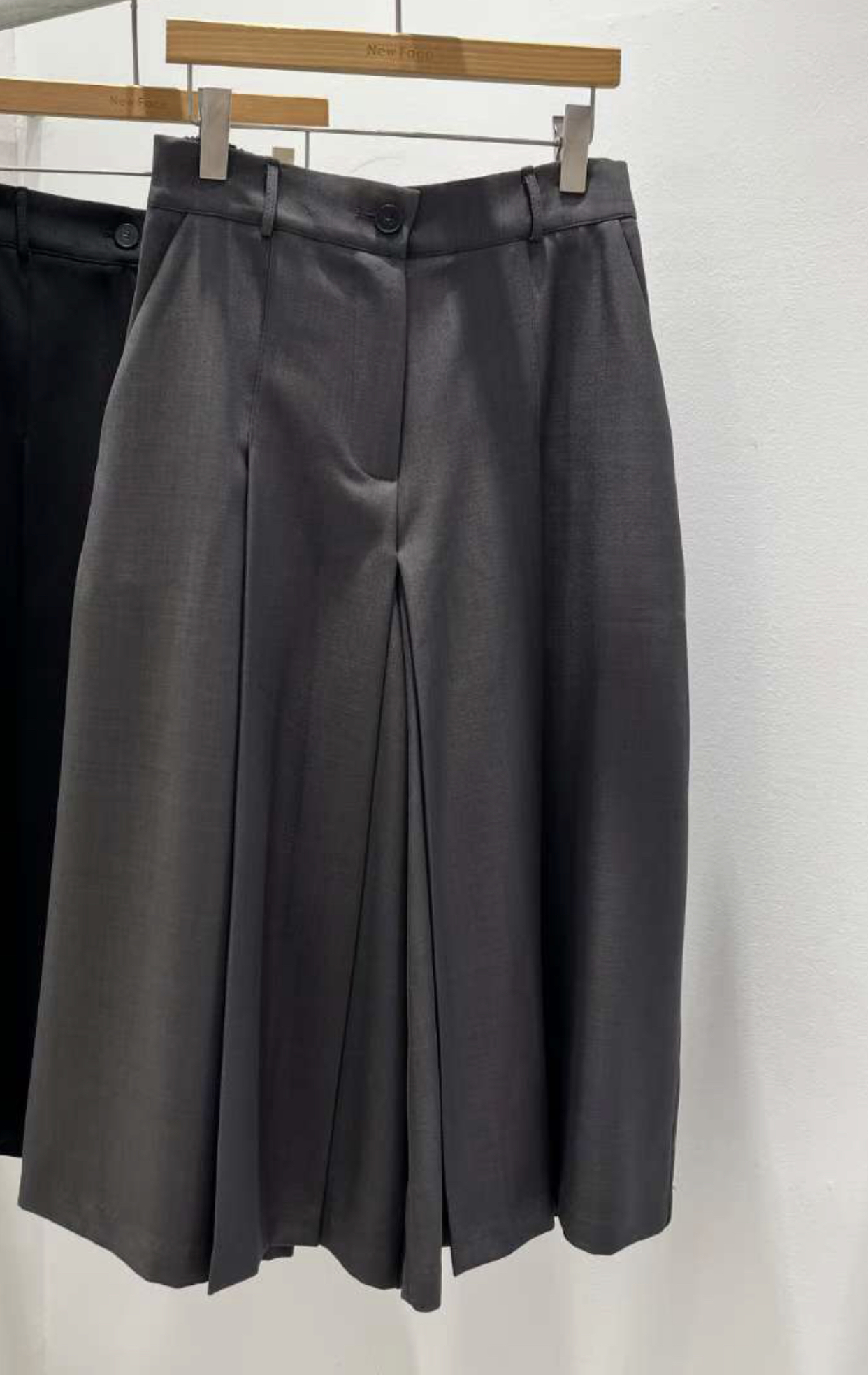 NEW FACE韓國直郵㊣女裝新款熱賣時尚職業真品推薦25秋冬休閑褲NEW FACE休閑褲圖色2