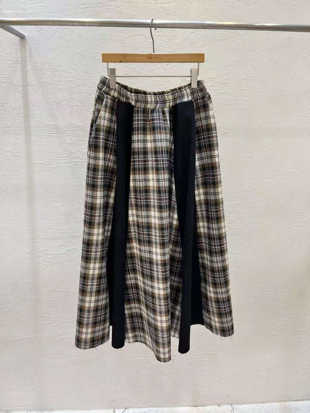 NEW FACE東大門㊣直郵女士新品人氣職業時尚真品休閑25秋冬長裙NEW FACE長裙圖色1