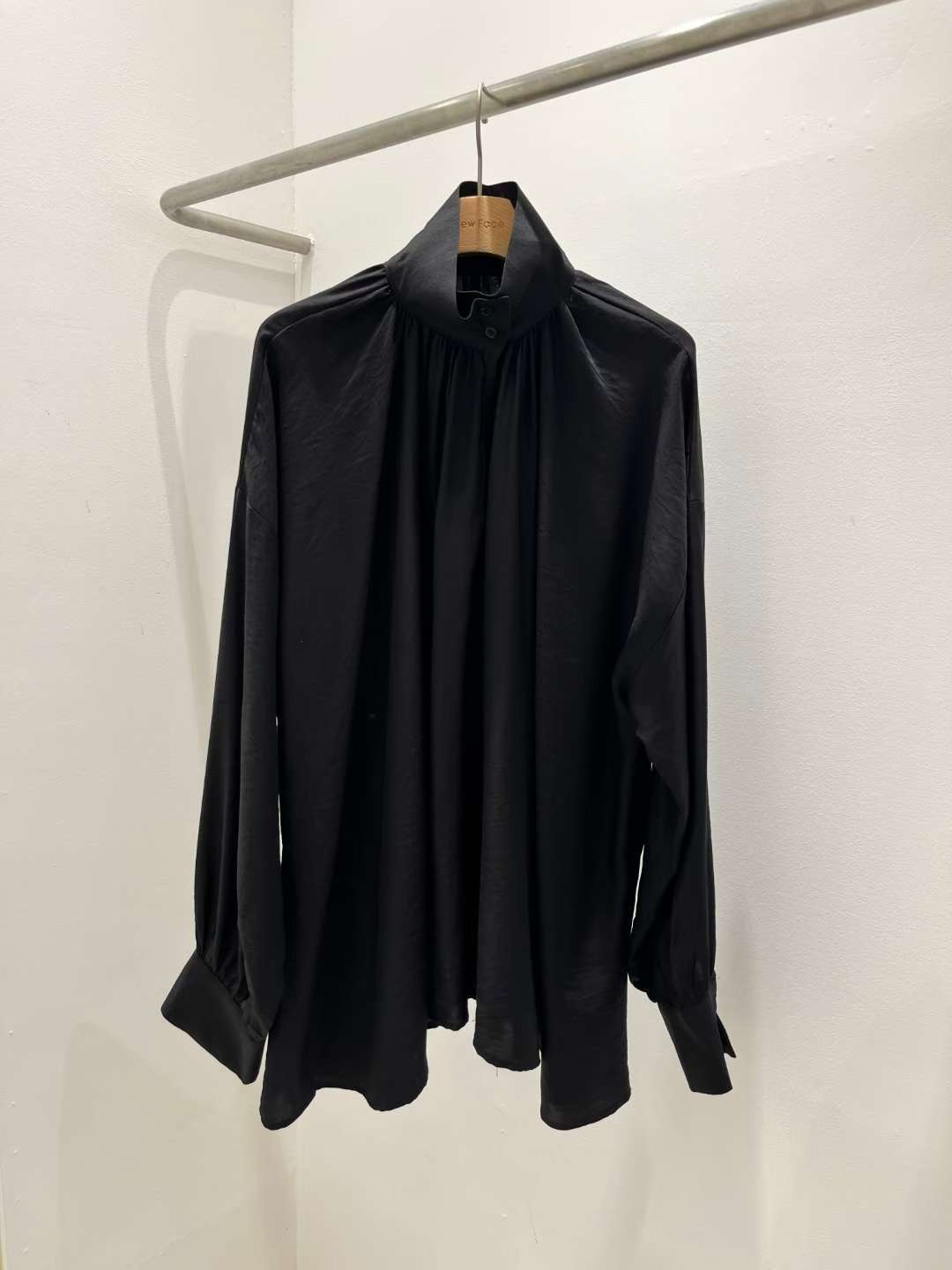 NEW FACE東大門㊣實拍女士新款25秋冬職業熱賣休閑襯衫蕾絲衫NEW FACE襯衫/蕾絲衫圖色2