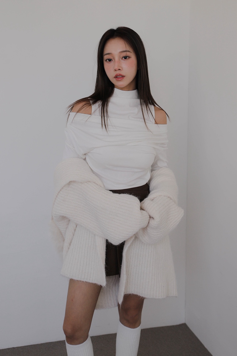 SLIT韓國代購㊣女裝新款職業人氣熱賣時尚休閑推薦25秋冬長袖T恤SLIT長袖T恤