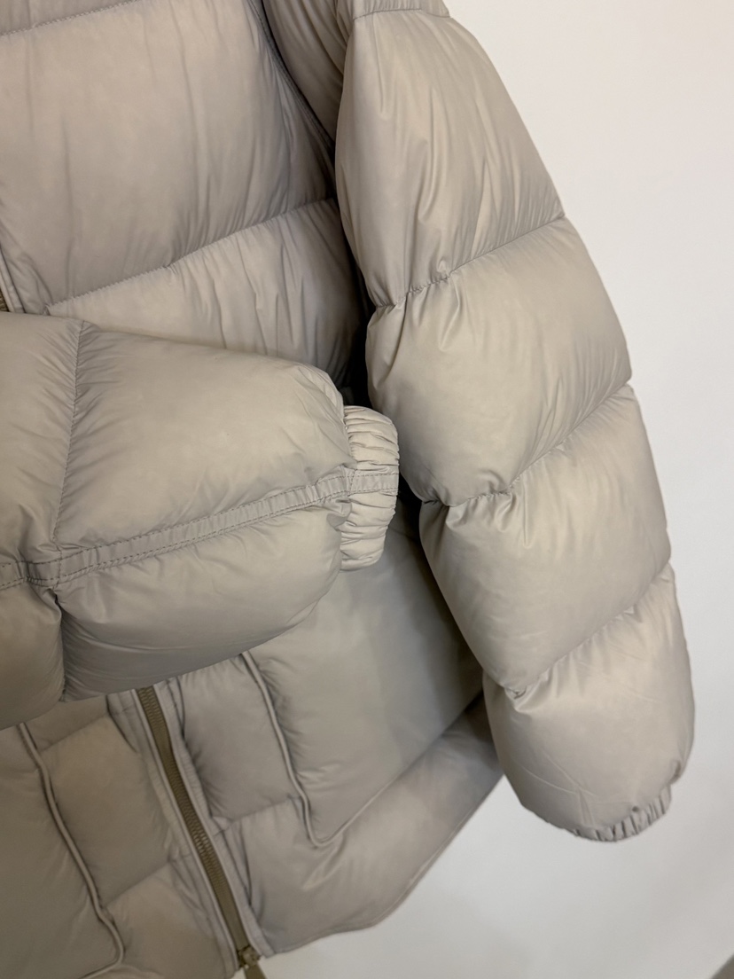 TWENTY FOUR SEVEN24-7東大門㊣實拍女裝新品25秋冬短款羽絨服含腰帶填充鴨絨TEWNTY FOUR SEVEN24-7短款羽絨服