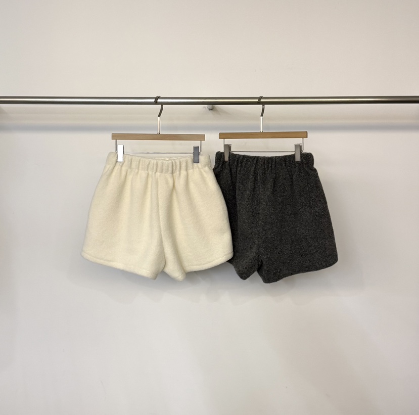 TWENTY FOUR SEVEN24-7東大門㊣直郵女士新款休閑推薦短褲TEWNTY FOUR SEVEN24-7短褲