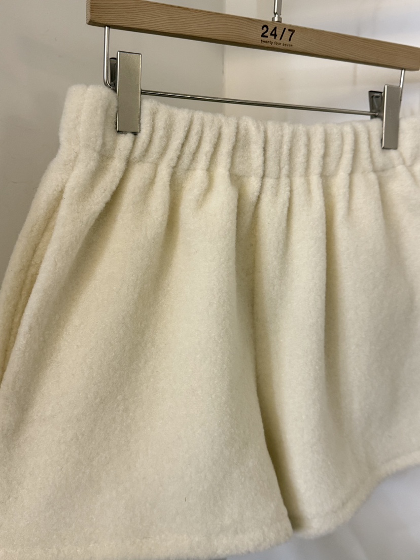 TWENTY FOUR SEVEN24-7東大門㊣直郵女士新款休閑推薦短褲TEWNTY FOUR SEVEN24-7短褲