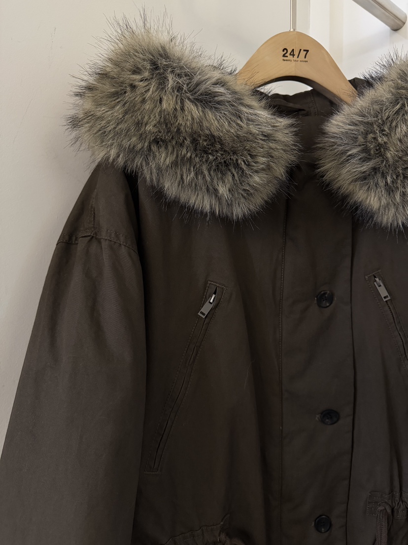 TWENTY FOUR SEVEN24-7韓國直郵㊣女士新款時尚短款羽絨服毛領可拆可拆卸TEWNTY FOUR SEVEN24-7短款羽絨服