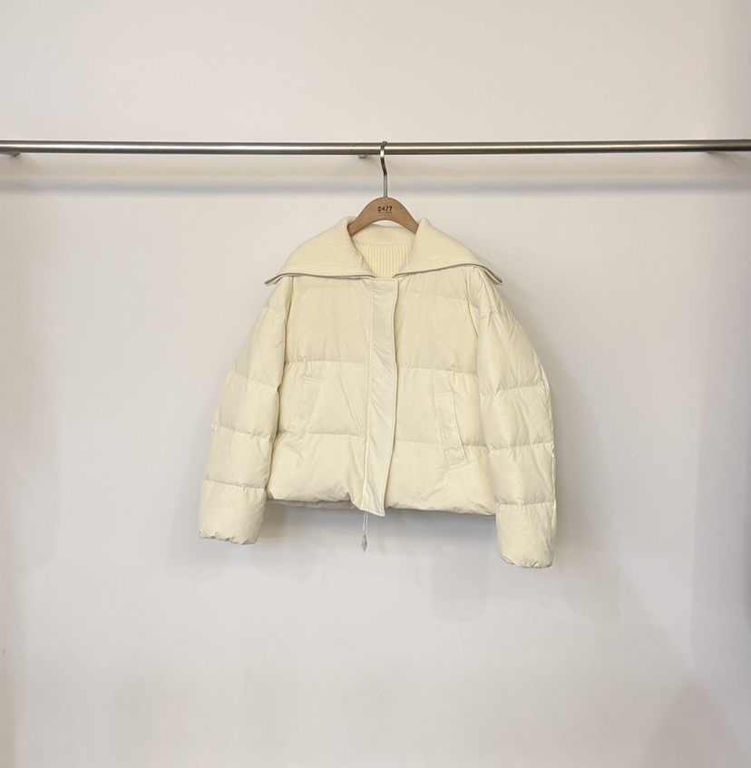 TWENTY FOUR SEVEN24-7東大門㊣實拍女士新品人氣套裝填充鴨絨TEWNTY FOUR SEVEN24-7套裝圖色2