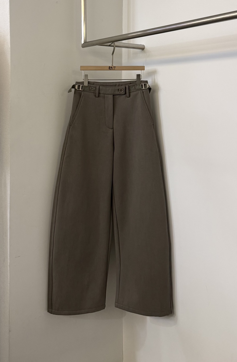 TWENTY FOUR SEVEN24-7東大門㊣實拍女裝新品真品休閑褲TEWNTY FOUR SEVEN24-7休閑褲圖色1