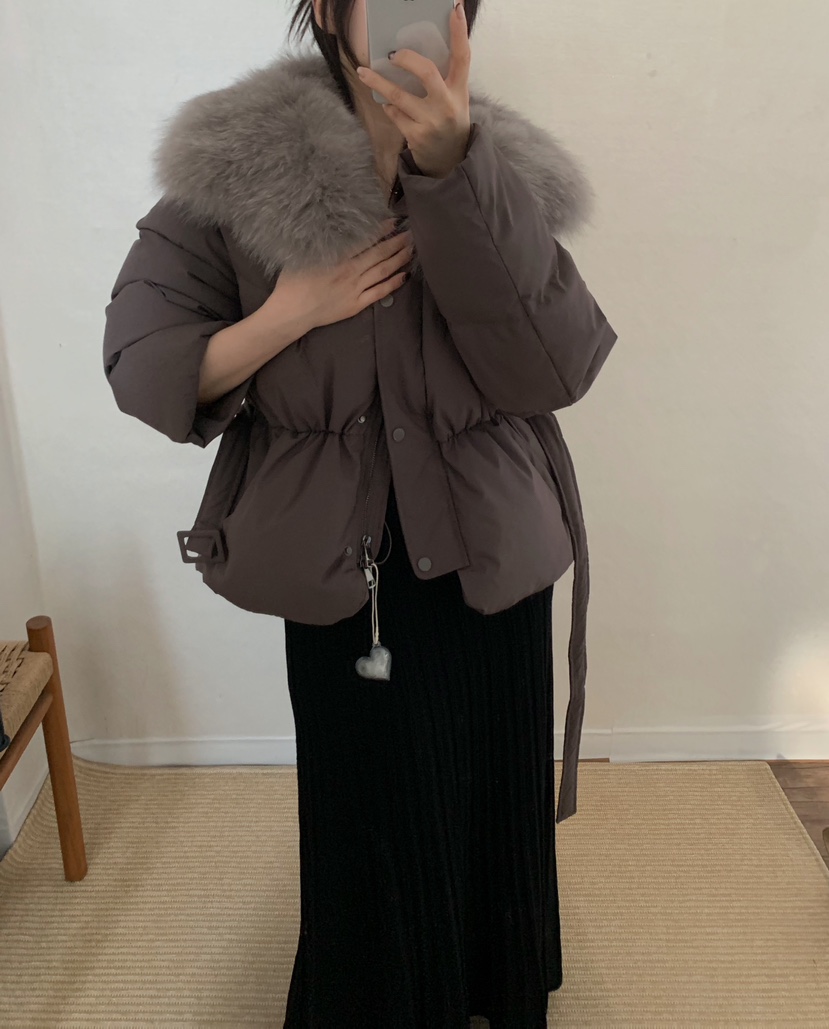 TWENTY FOUR SEVEN24-7東大門㊣實拍女裝新款休閑短款羽絨服毛領可拆可拆卸含腰帶鴨絨TEWNTY FOUR SEVEN24-7短款羽絨服