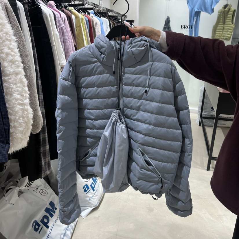 BROT韓國直郵㊣女裝新品熱賣人氣25秋冬短款羽絨服含包填充鵝絨BROT短款羽絨服圖色1