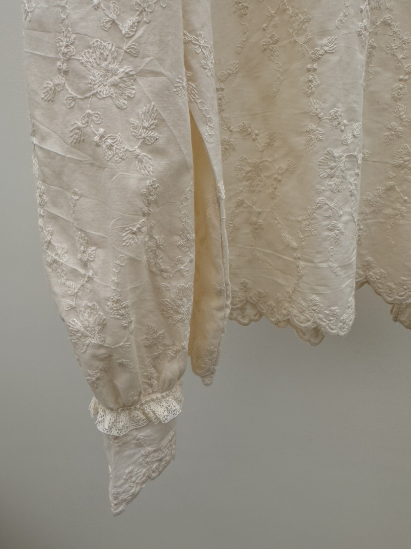 THORE東大門㊣實拍女士新款熱賣真品25秋冬職業休閑襯衫蕾絲衫THORE襯衫/蕾絲衫