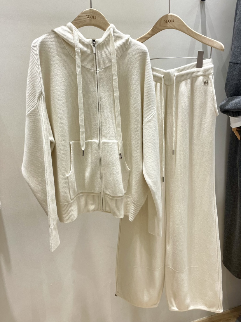 NEOUL東大門㊣代購女裝新品時尚人氣推薦真品25秋冬套裝拉鏈NEOUL/ahin雙領標簽套裝圖色1