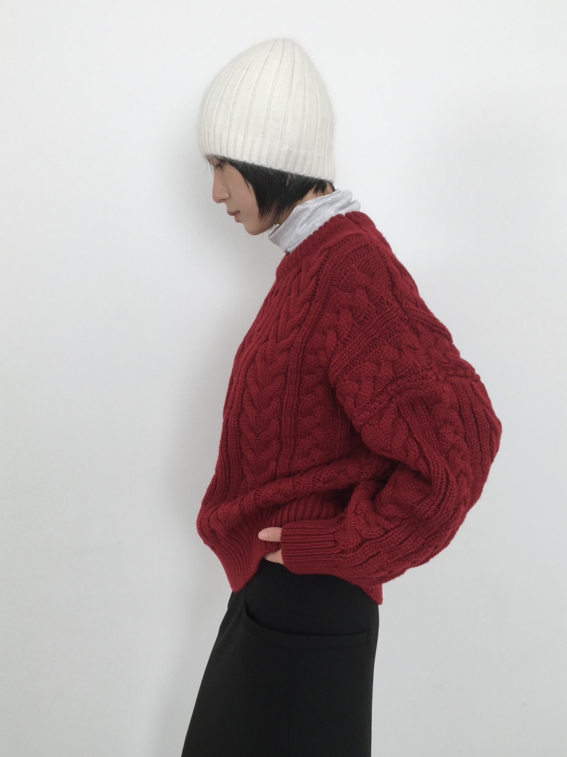 CCW韓國直郵㊣女士新款人氣真品職業25秋冬熱賣時尚推薦毛衣CCW--NYUNYU毛衣