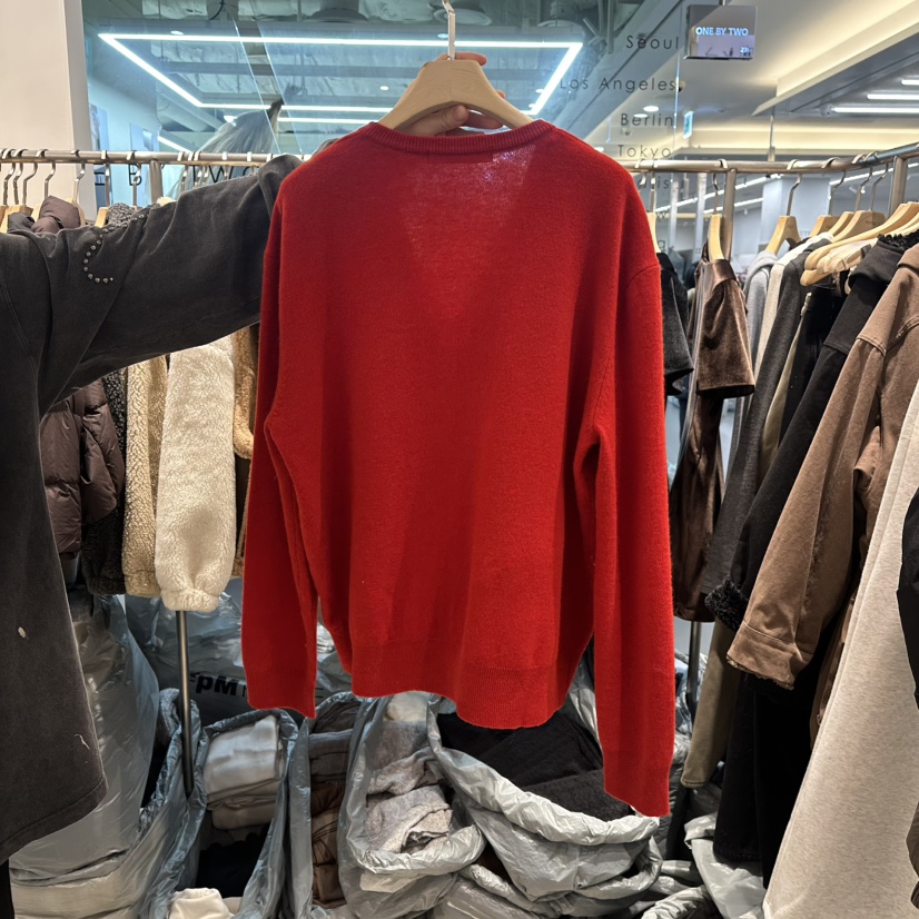 HONG.U韓國代購㊣女士新款人氣推薦熱賣時尚針織衫V領羊毛HONG.U針織衫