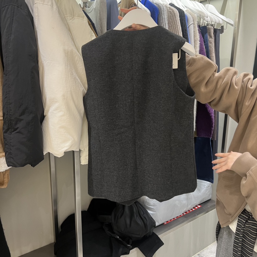 FAVE/FAVOURITE韓國直郵㊣女裝新款時尚熱賣人氣25秋冬馬甲FAVE/FAVOURITE馬甲