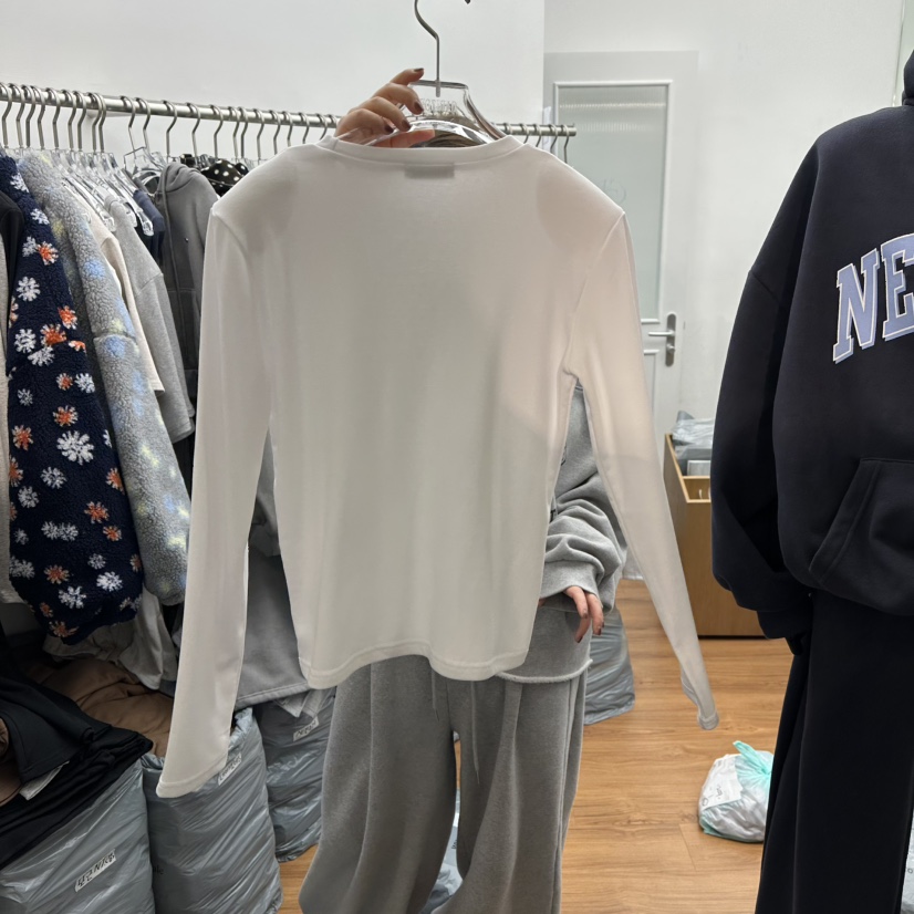 GABIZON東大門㊣直郵女士新款熱賣職業推薦人氣長袖T恤加絨GABIZON長袖T恤