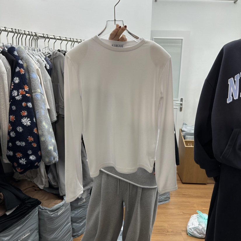 GABIZON東大門㊣直郵女士新款熱賣職業推薦人氣長袖T恤加絨GABIZON長袖T恤圖色1