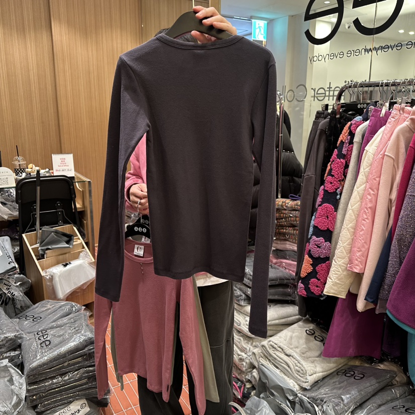 E/E/E東大門㊣實拍女裝新款推薦真品職業熱賣長袖T恤羊毛E/E/E長袖T恤
