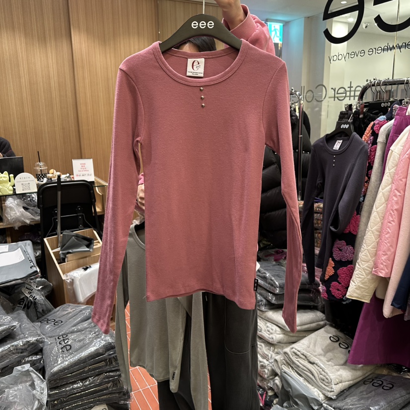 E/E/E東大門㊣實拍女裝新款推薦真品職業熱賣長袖T恤羊毛E/E/E長袖T恤圖色1
