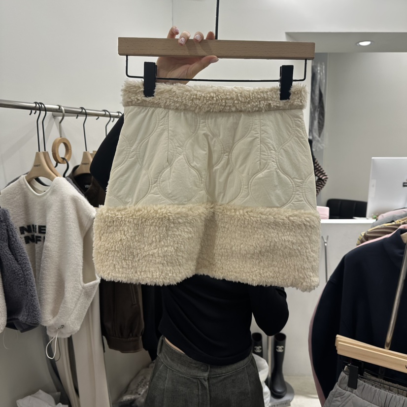 VENEFIT東大門㊣實拍女士新品真品熱賣休閑時尚推薦人氣短裙VENEFIT/JENNIE短裙