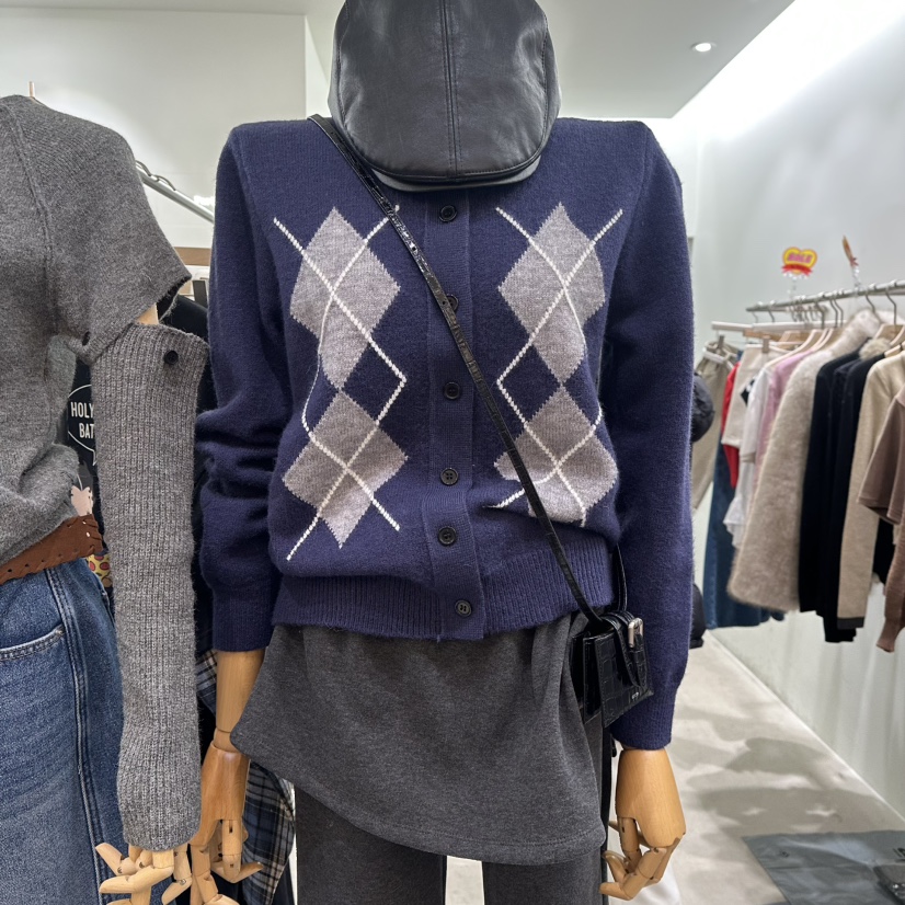 PART3韓國直郵㊣女士新品時尚人氣25秋冬推薦毛衣不含包開衫Part.3毛衣圖色1