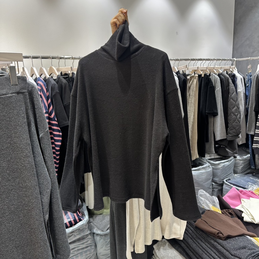 OPEN韓國代購㊣女裝新品人氣熱賣推薦職業25秋冬時尚長袖T恤OPEN長袖T恤圖色3黑色