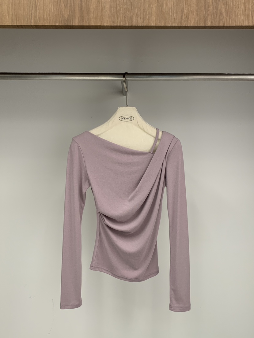 ONE MONE東大門㊣實拍女士新品真品休閑時尚推薦人氣長袖T恤ONE MONE長袖T恤圖色2