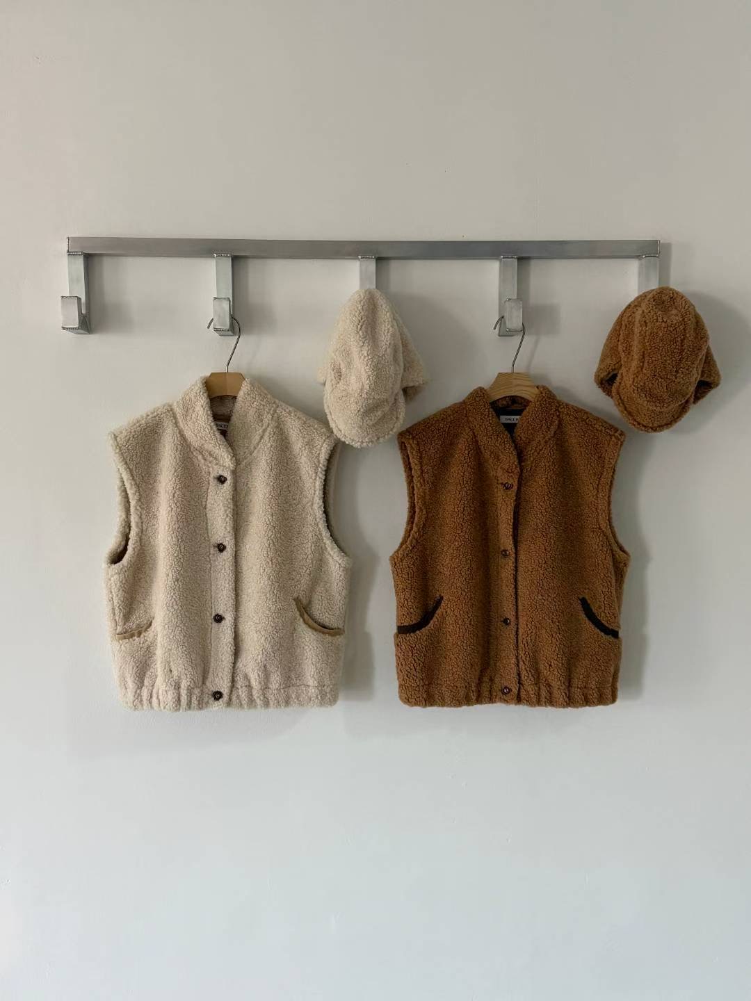 SALT.B東大門㊣代購女裝新品休閑時尚真品馬甲羊毛帽含帽子SALT.B馬甲