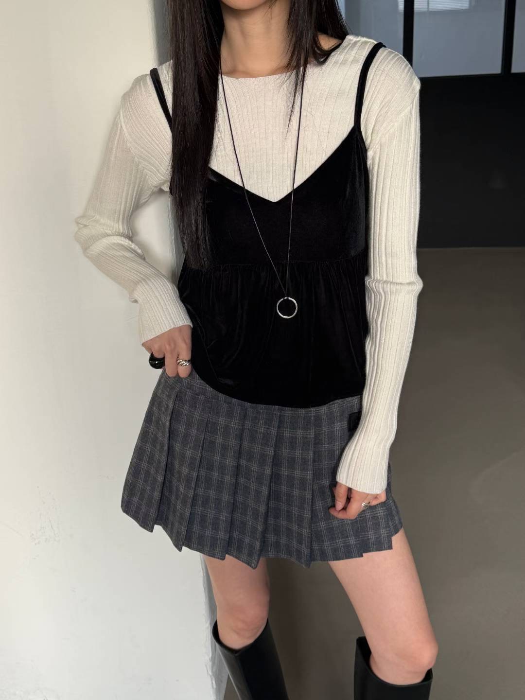 SALT.B東大門㊣直郵女士新款職業時尚推薦吊帶背心不含內搭SALT.B吊帶/背心圖色2