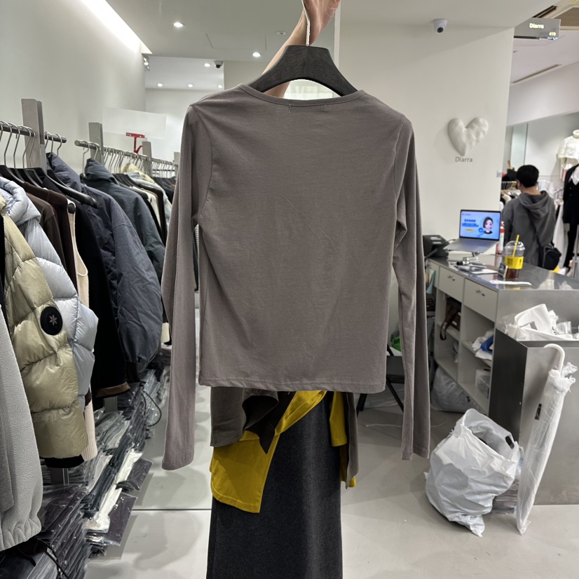 DIARRA東大門㊣實拍女裝新品人氣時尚推薦25秋冬熱賣長袖T恤DIARRA長袖T恤