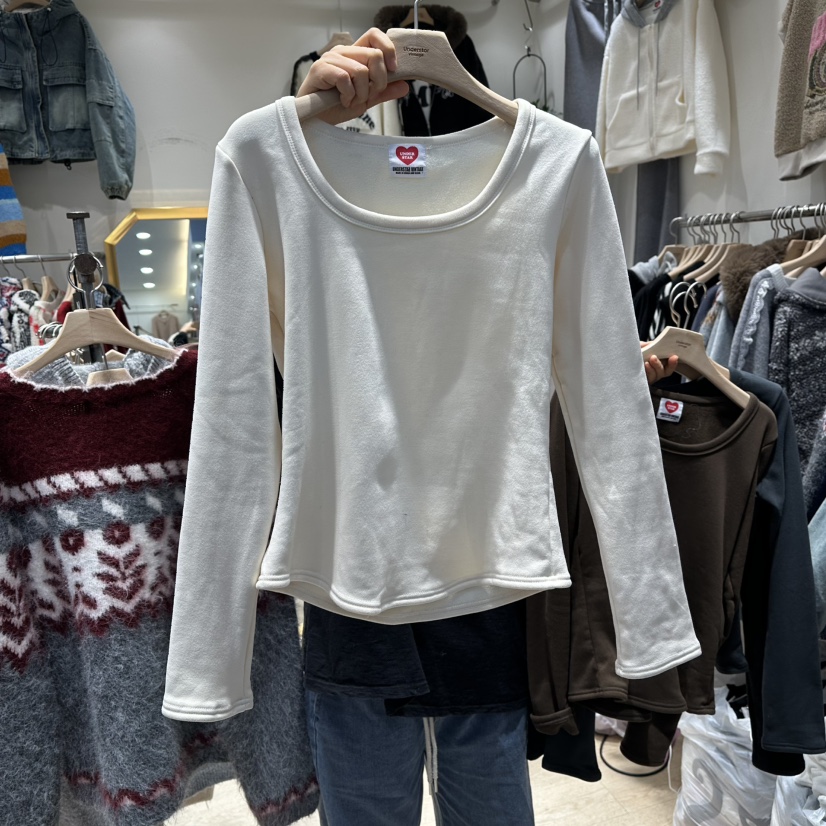 UNDERSTAR_VINTAGE東大門㊣實拍女裝新款25秋冬人氣長袖T恤UNDERSTAR_VINTAGE長袖T恤圖色2米色