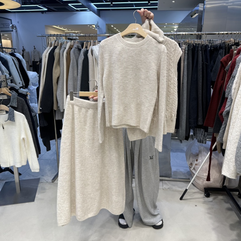 HOT PLACE/DREAM GIRIS韓國代購㊣女裝新品25秋冬套裝三件套含腰帶套裝HOT PLACE/DREAM GIRIS套裝