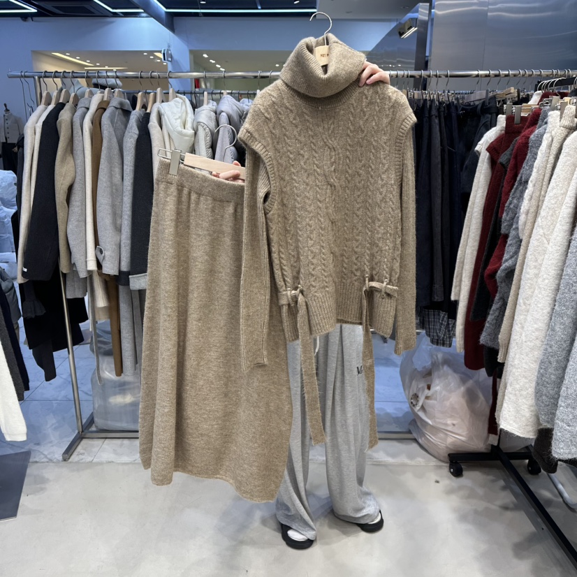 HOT PLACE/DREAM GIRIS韓國代購㊣女裝新品25秋冬套裝三件套含腰帶套裝HOT PLACE/DREAM GIRIS套裝圖色3