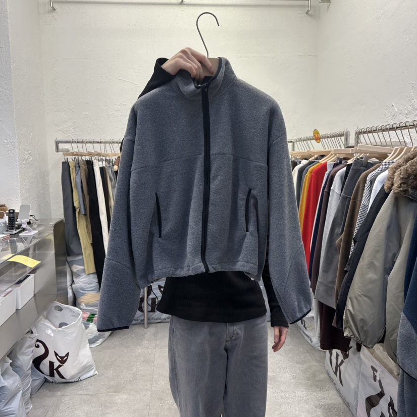 DA YLOG東大門㊣實拍女裝新款時尚熱賣真品休閑推薦人氣衛衣DA YLOG衛衣圖色1