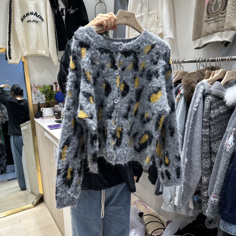 UNDERSTAR_VINTAGE東大門㊣代購女裝新款25秋冬真品休閑毛衣UNDERSTAR_VINTAGE毛衣圖色2