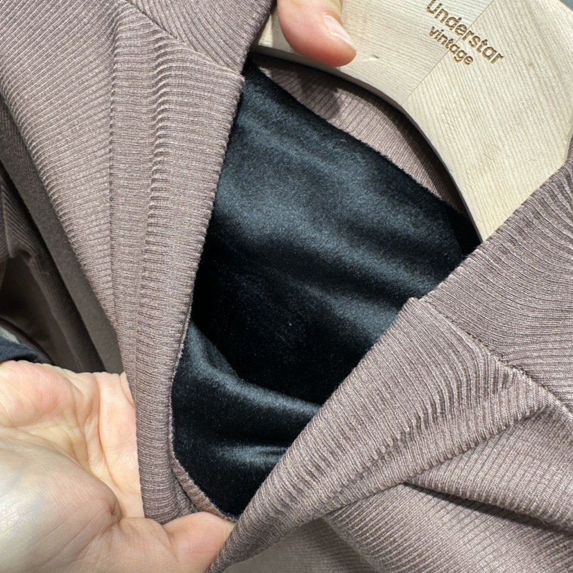 UNDERSTAR_VINTAGE東大門㊣代購女裝新品休閑長袖T恤不含配飾貂皮UNDERSTAR_VINTAGE長袖T恤