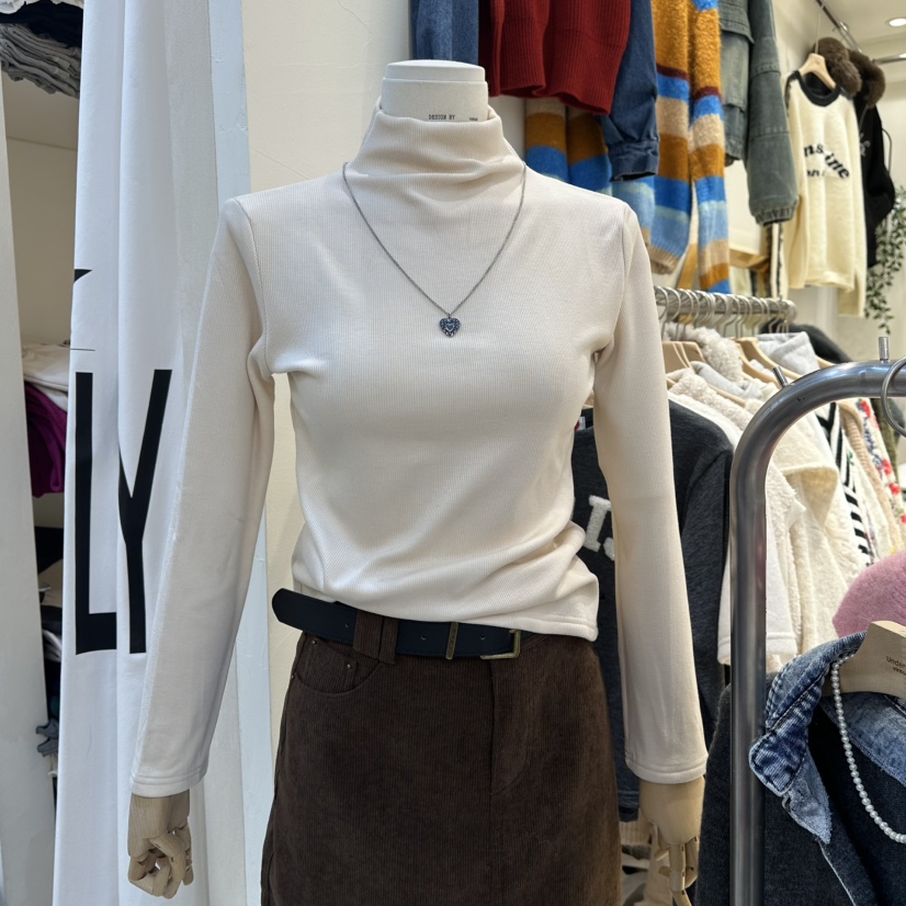 UNDERSTAR_VINTAGE東大門㊣代購女裝新品休閑長袖T恤不含配飾貂皮UNDERSTAR_VINTAGE長袖T恤圖色2米色