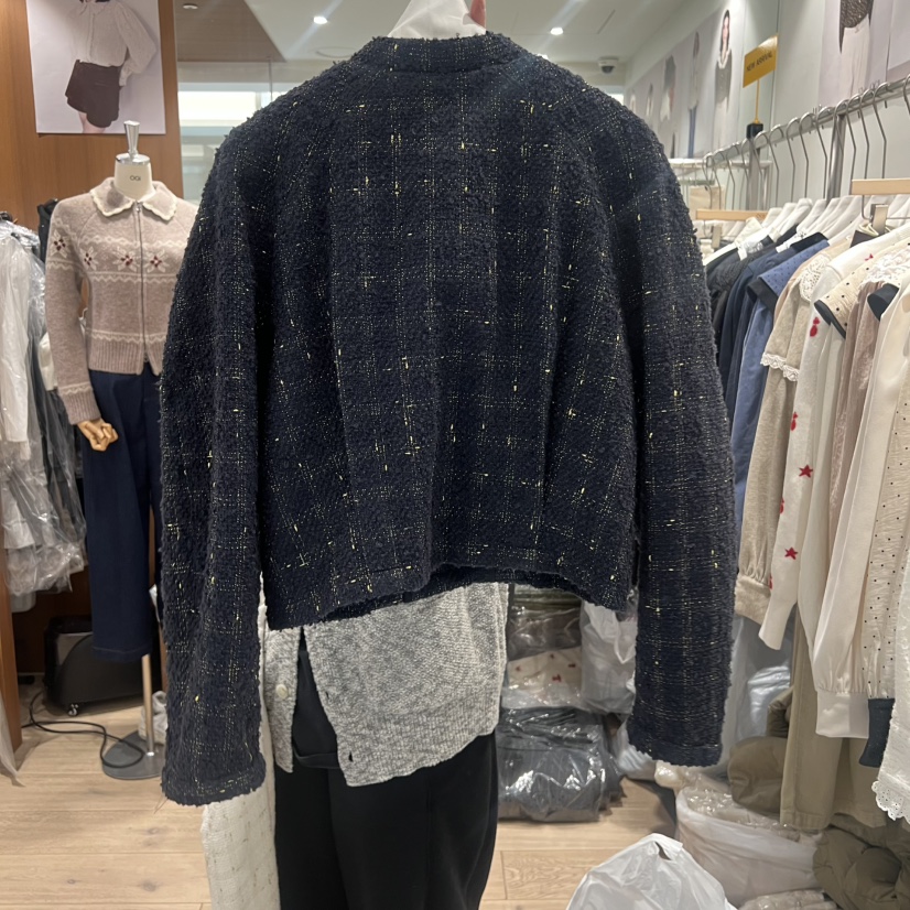 OGI東大門㊣實拍女裝新款熱賣25秋冬推薦時尚人氣襯衫蕾絲衫FLat OGI襯衫/蕾絲衫