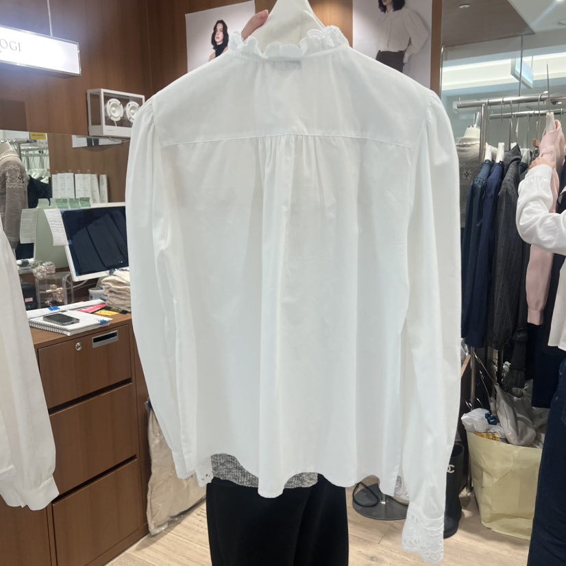 OGI東大門㊣實拍女裝新品時尚25秋冬熱賣休閑推薦襯衫蕾絲衫FLat OGI襯衫/蕾絲衫