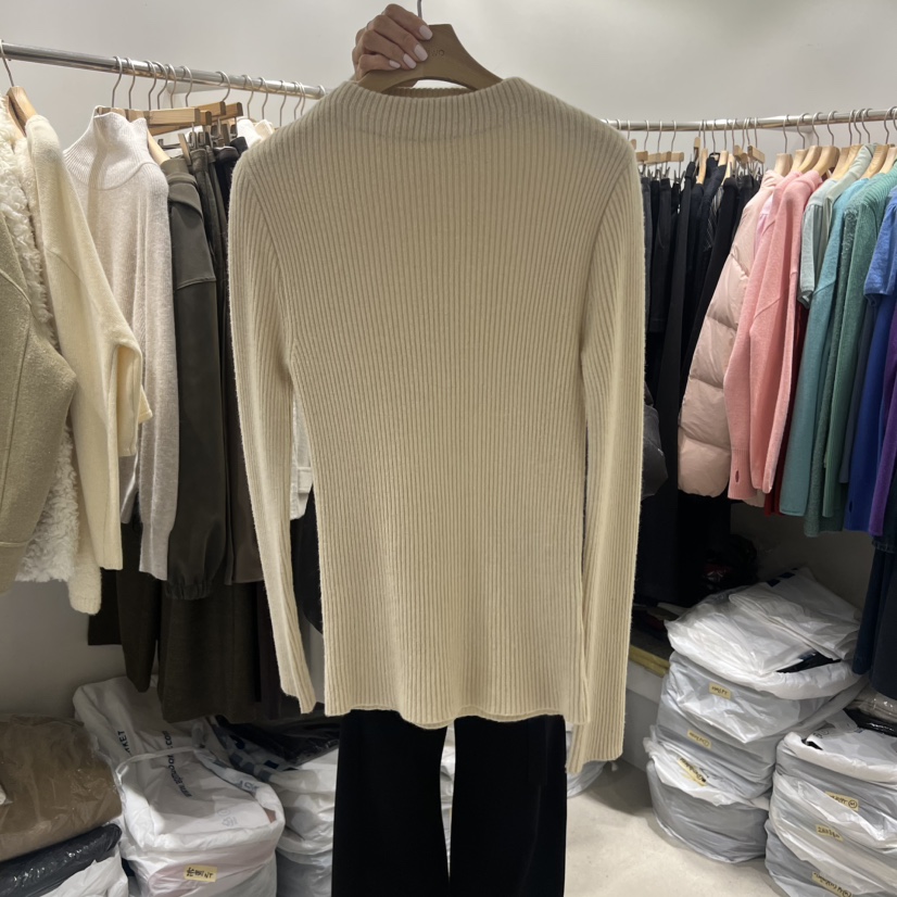 SENDTWO東大門㊣代購女裝新款真品人氣職業推薦熱賣25秋冬針織衫SENDTWO針織衫圖色2